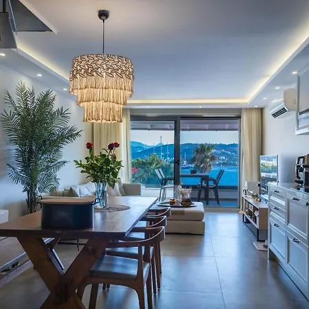 La With Private Bodrum